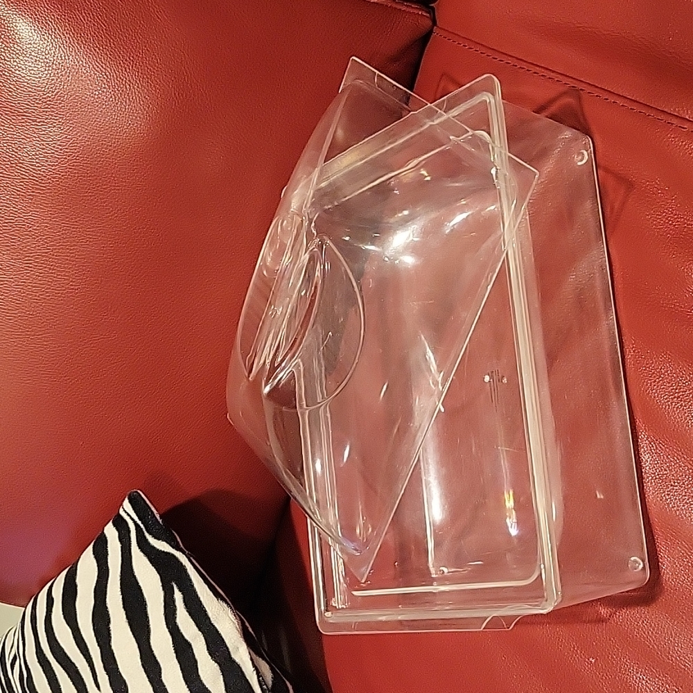 "On the ice" bin